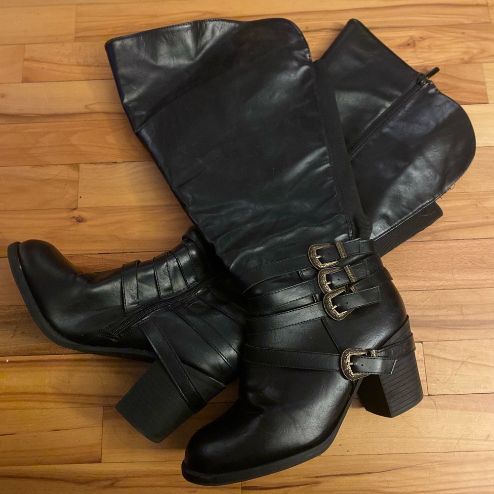 Torrid tall boots